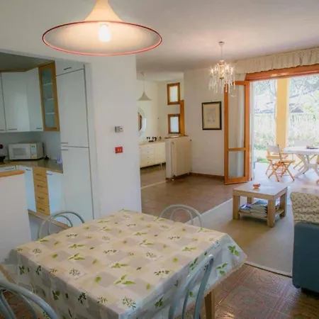 Villa Fabulous In A Peaceful Area - Beahost Bibione