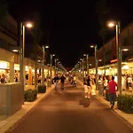 Fabulous In A Peaceful Area - Beahost