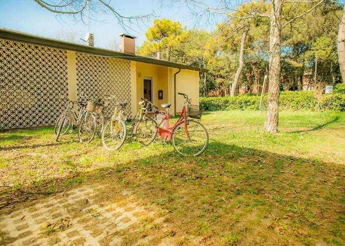 Villa Fabulous In A Peaceful Area - Beahost Bibione